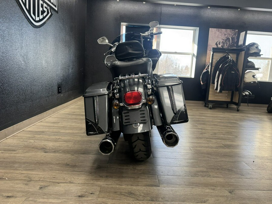 2011 Harley-Davidson® CVO™ Road Glide® Ultra