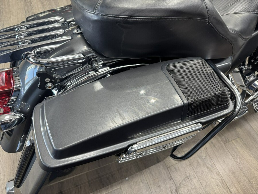 2011 Harley-Davidson® CVO™ Road Glide® Ultra