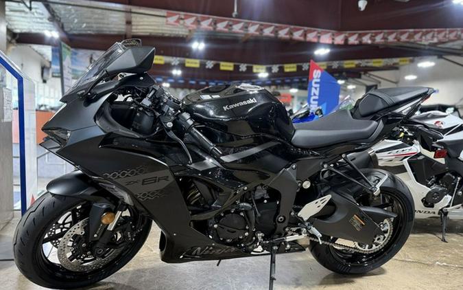 2027 Kawasaki Ninja ZX-6R ABS