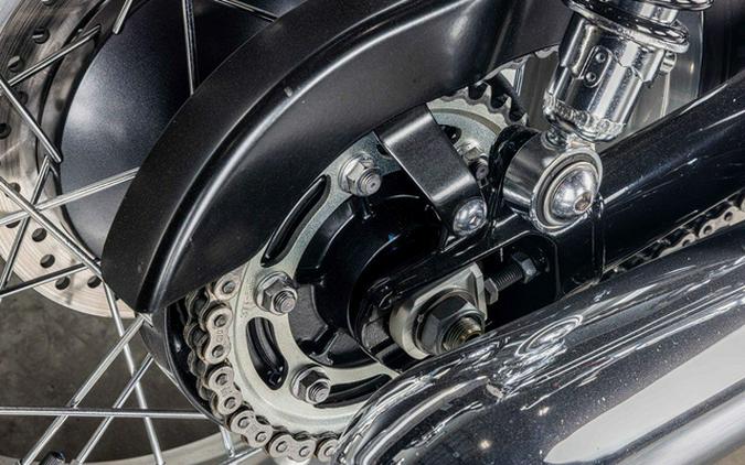 2023 Triumph Bonneville T120 Cordovan Red Silver Ice