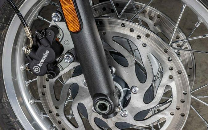 2023 Triumph Bonneville T120 Cordovan Red Silver Ice