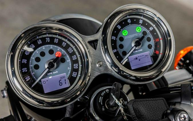 2023 Triumph Bonneville T120 Cordovan Red Silver Ice