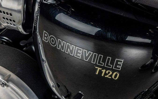 2023 Triumph Bonneville T120 Cordovan Red Silver Ice