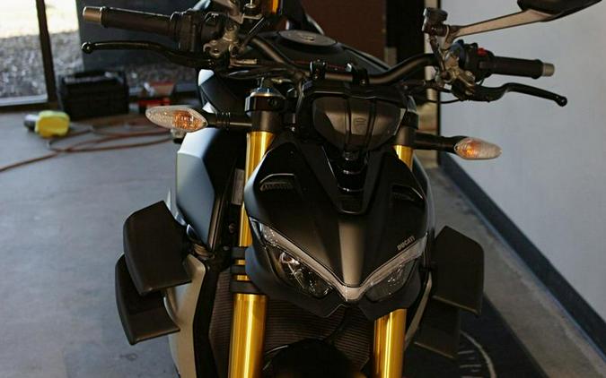 2021 Ducati Streetfighter V4 S Dark Stealth