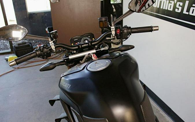 2021 Ducati Streetfighter V4 S Dark Stealth