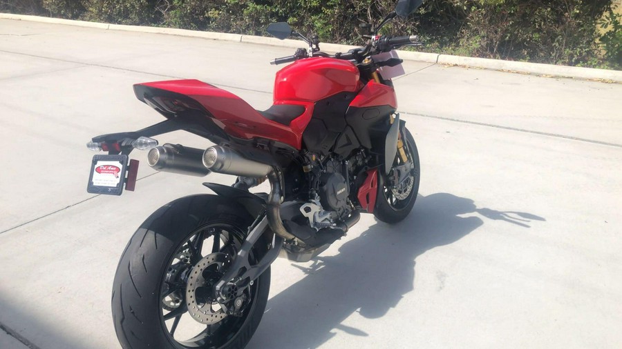 2026 Ducati STREETFIGHTER V2 S 896