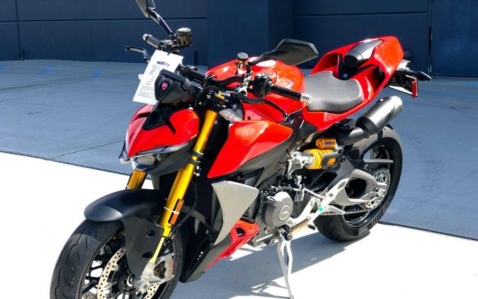 2026 Ducati STREETFIGHTER V2 S 896