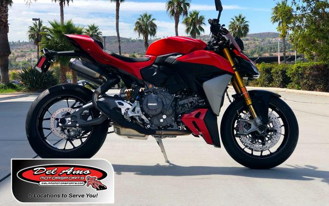 2026 Ducati STREETFIGHTER V2 S 896