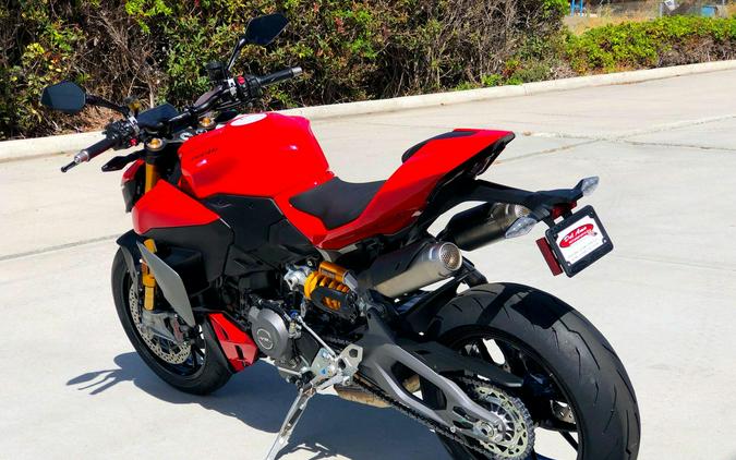 2026 Ducati STREETFIGHTER V2 S 896