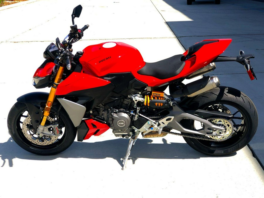 2026 Ducati STREETFIGHTER V2 S 896