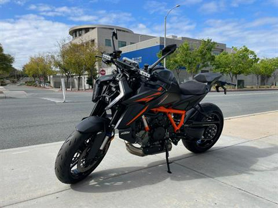 2024 KTM 1390 Super Duke R EVO