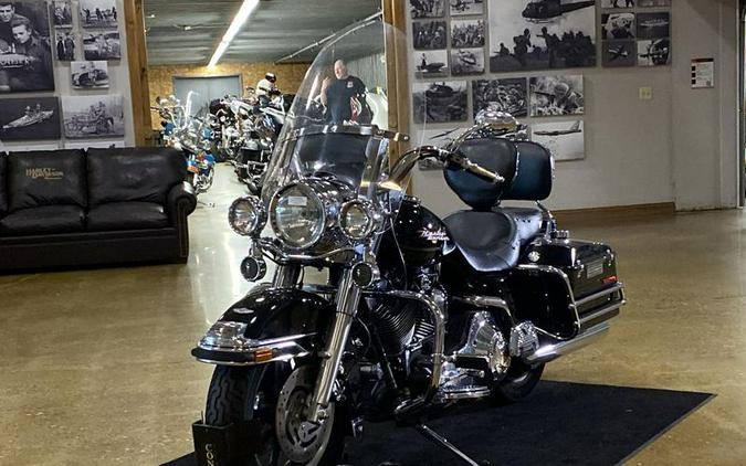 2003 Harley-Davidson® FLHP