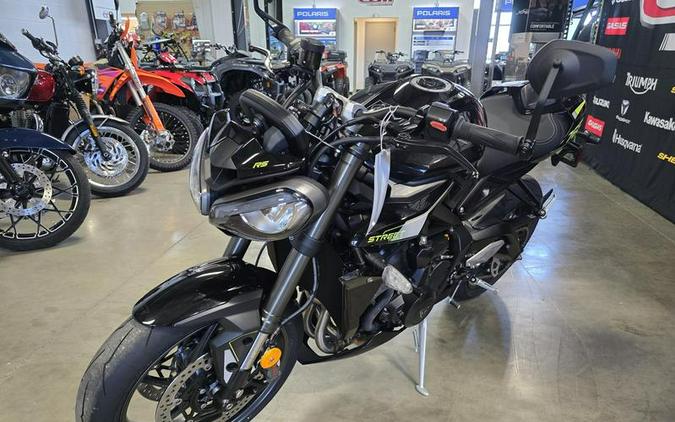 2025 Triumph STREET TRIPLE 765 RS.
