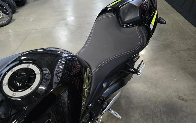 2025 Triumph STREET TRIPLE 765 RS.