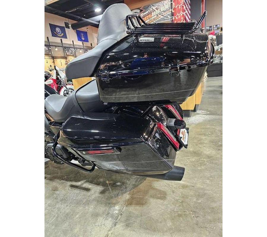 2025 Harley-Davidson® FLHXU - Street Glide® Ultra