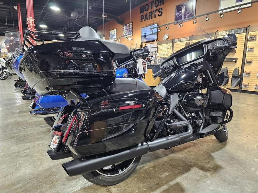 2025 Harley-Davidson® FLHXU - Street Glide® Ultra