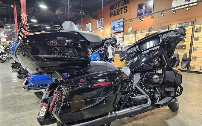 2025 Harley-Davidson® FLHXU - Street Glide® Ultra