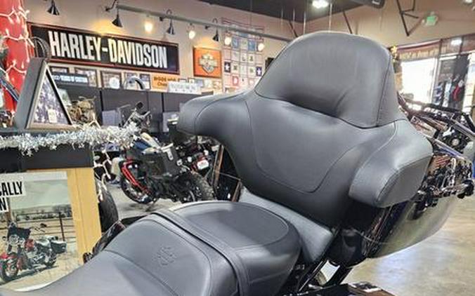 2025 Harley-Davidson® FLHXU - Street Glide® Ultra