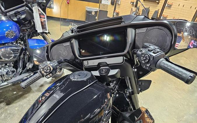 2025 Harley-Davidson® FLHXU - Street Glide® Ultra