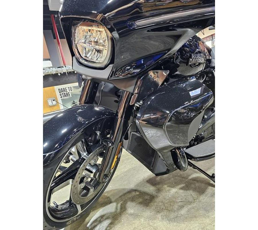 2025 Harley-Davidson® FLHXU - Street Glide® Ultra