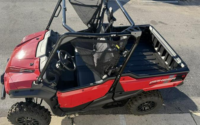2025 Honda® Pioneer 1000 Deluxe