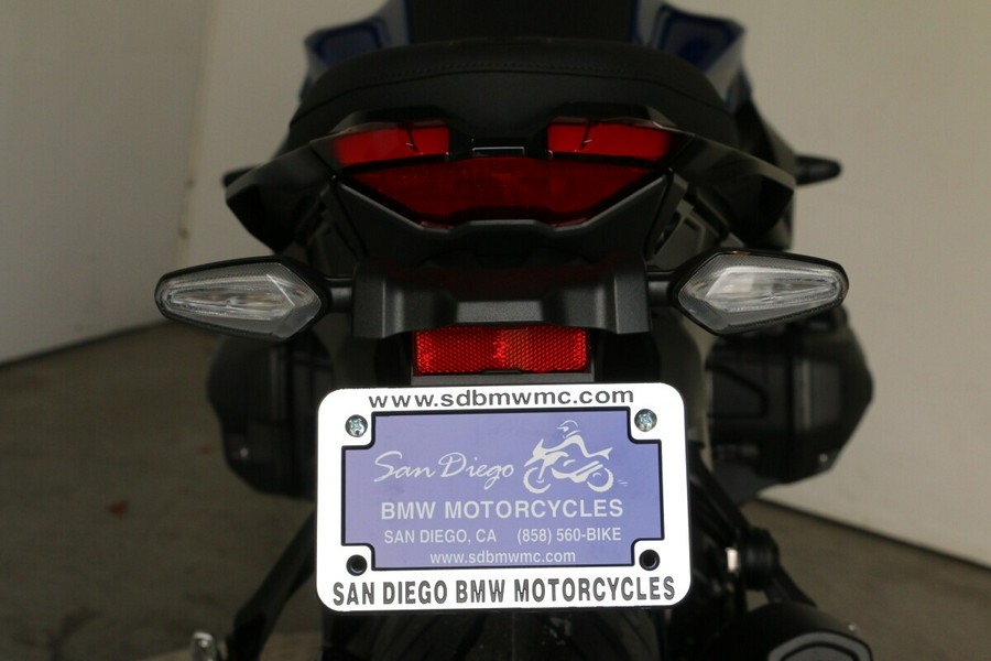 2026 BMW R 1300 R