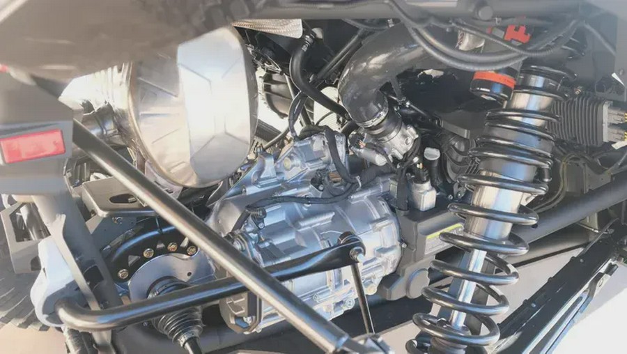 2026 CAN-AM MAVERICK R MAX X RC WITH SMARTSHOX 999T DCT