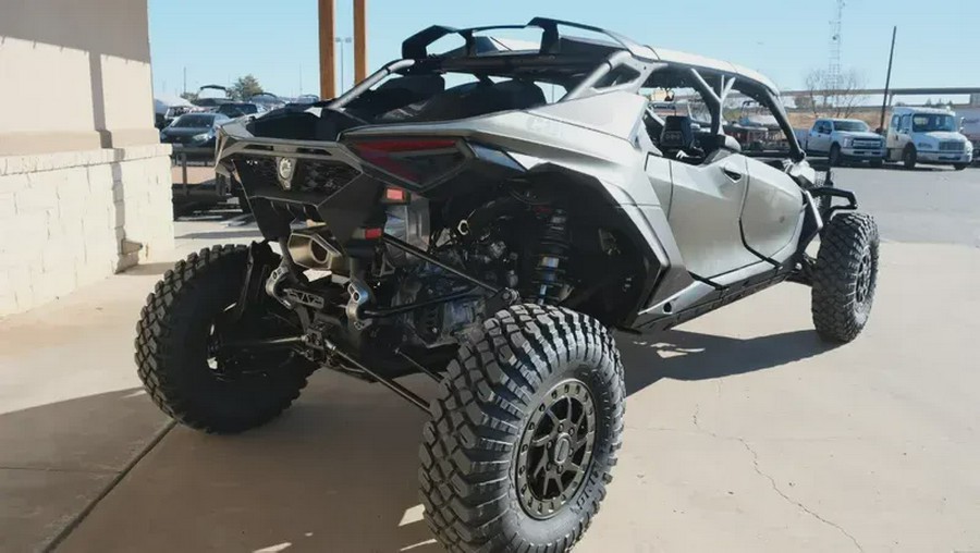 2026 CAN-AM MAVERICK R MAX X RC WITH SMARTSHOX 999T DCT