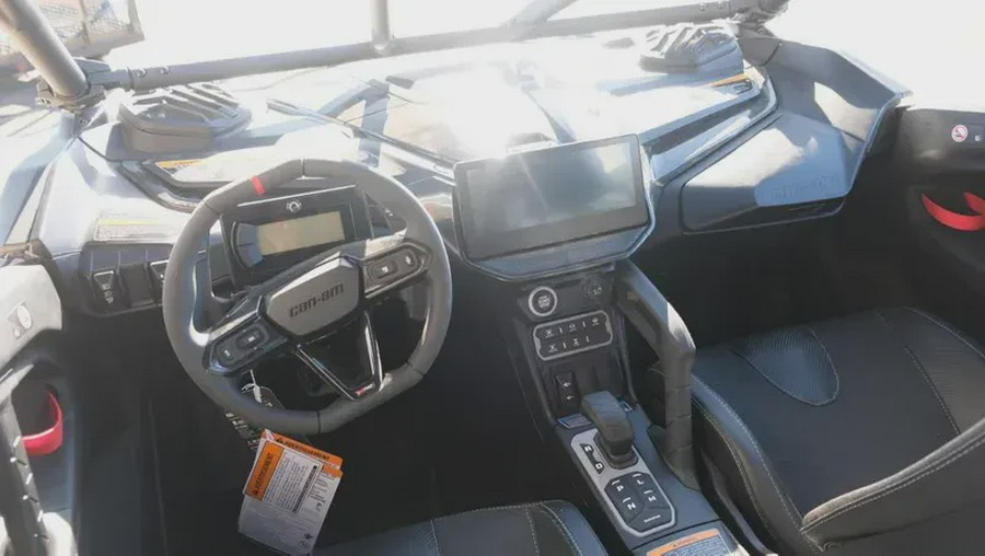 2026 CAN-AM MAVERICK R MAX X RC WITH SMARTSHOX 999T DCT