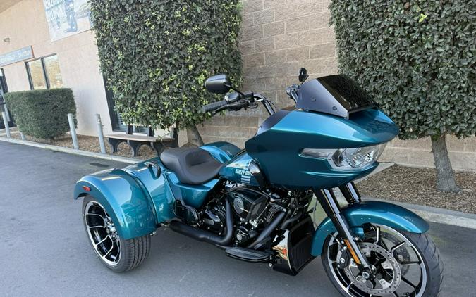 FLTRT 2026 Road Glide 3