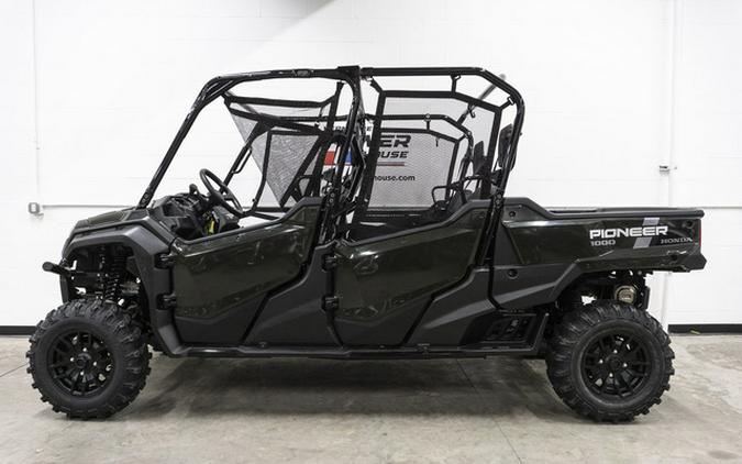2025 Honda Pioneer 1000-6 Deluxe Crew