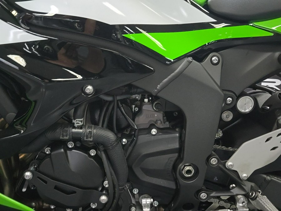 2025 Kawasaki Ninja ZX-6R ABS KRT Edition