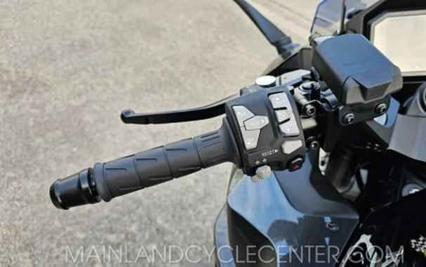 2025 Kawasaki Ninja® 1100SX ABS