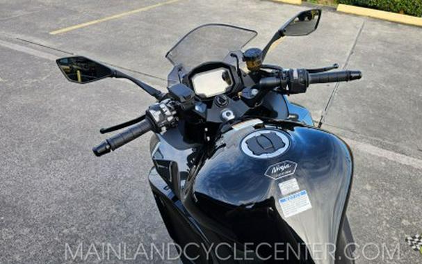 2025 Kawasaki Ninja® 1100SX ABS