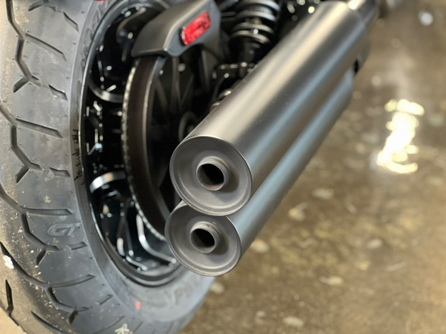 2023 Indian Motorcycle Sport Chief Dark Horse® Icon