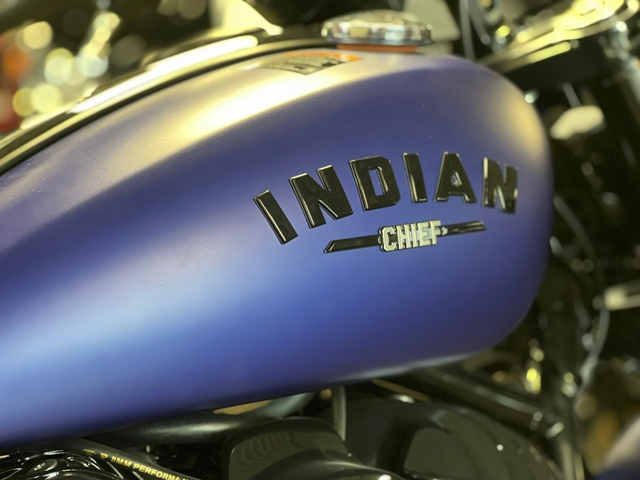 2023 Indian Motorcycle Sport Chief Dark Horse® Icon