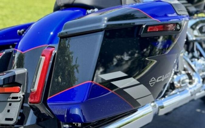 2025 Harley-Davidson CVO Street Glide FLHXSE