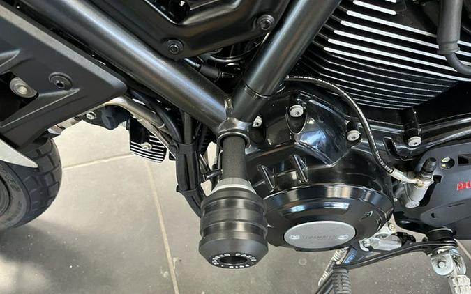 2024 Ducati Scrambler Icon (2G) Black