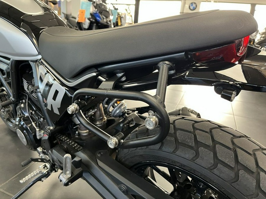 2024 Ducati Scrambler Icon (2G) Black