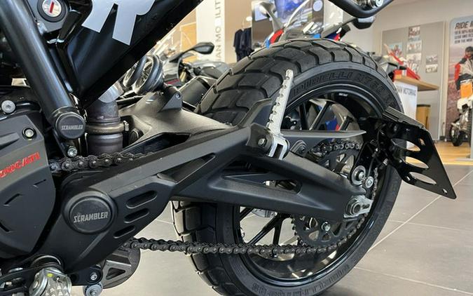 2024 Ducati Scrambler Icon (2G) Black