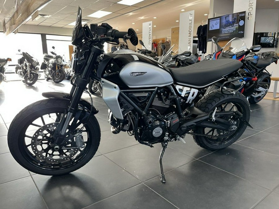2024 Ducati Scrambler Icon (2G) Black