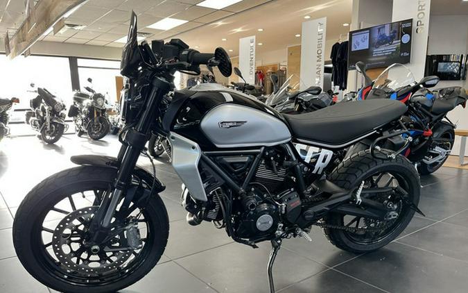2024 Ducati Scrambler Icon (2G) Black