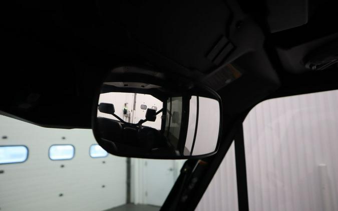 2025 Can-Am® Defender MAX Lone Star Cab HD10