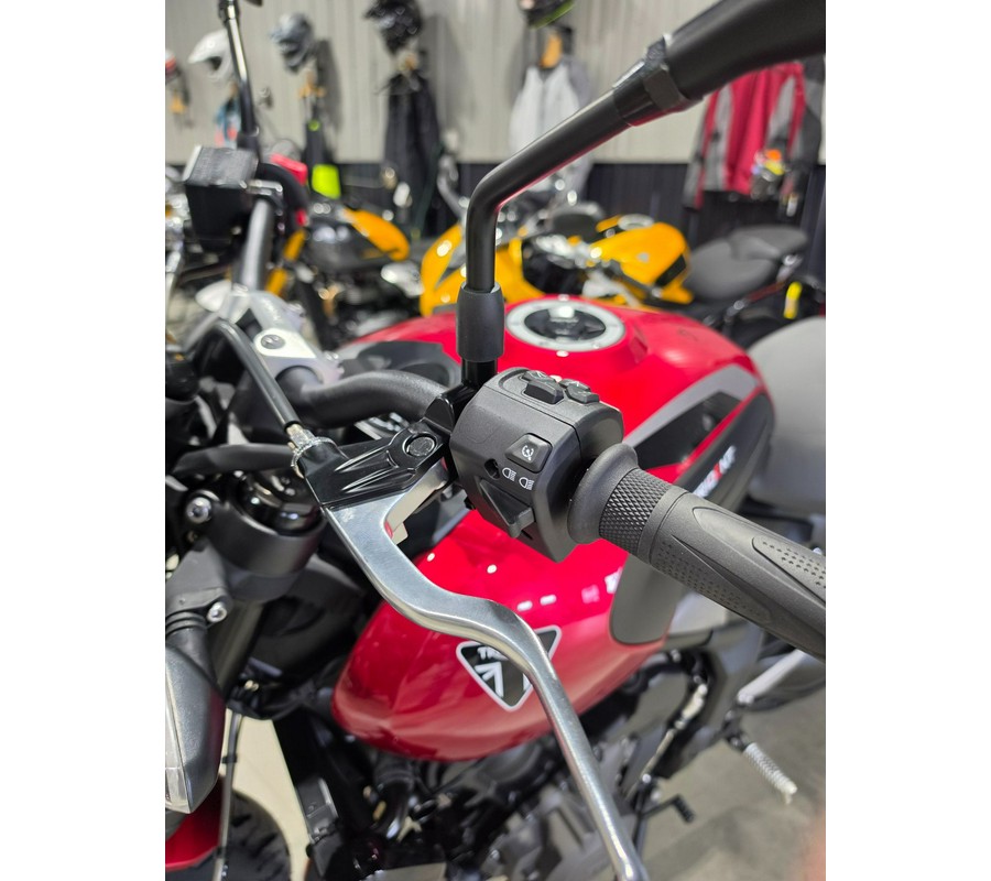 2026 Triumph Trident 800