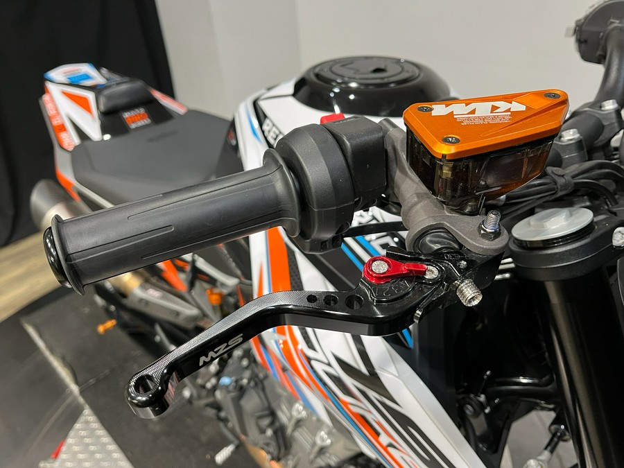 2023 KTM 790 Duke