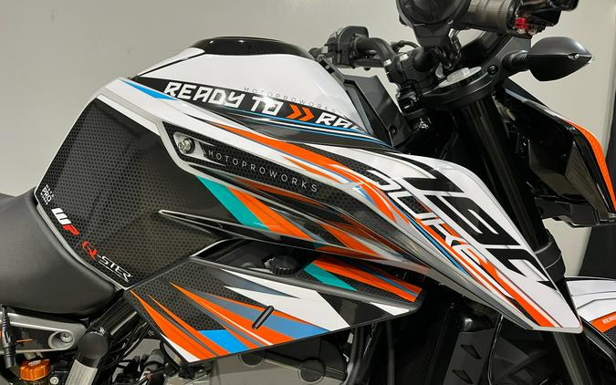 2023 KTM 790 Duke