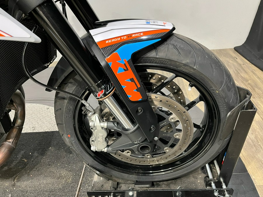 2023 KTM 790 Duke