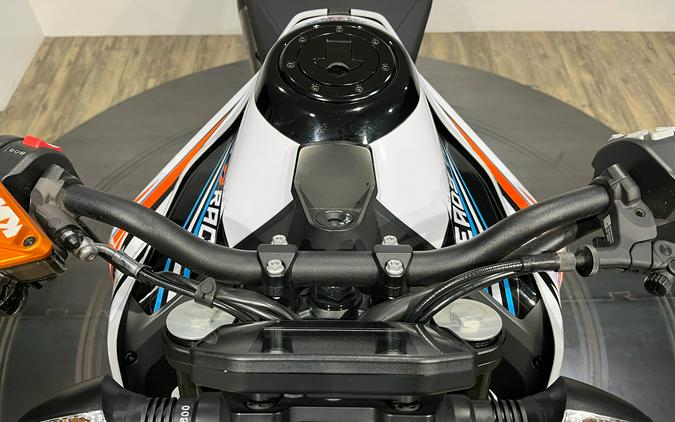 2023 KTM 790 Duke