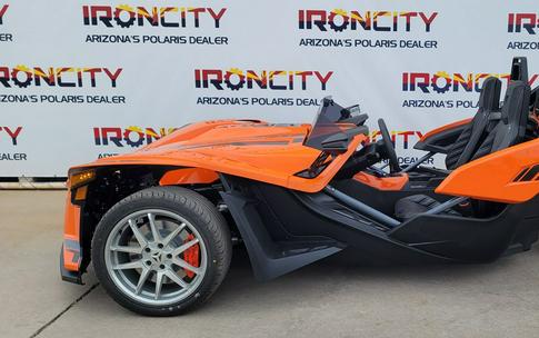 2023 Polaris Industries SLINGSHOT R MANUAL