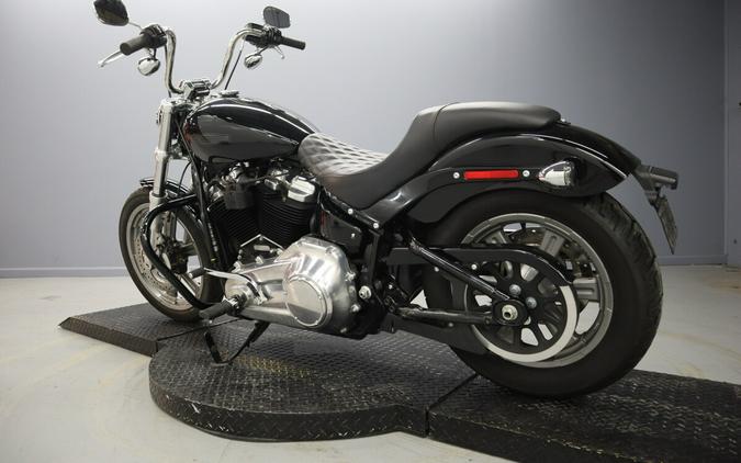 2022 Harley-Davidson Softail Standard